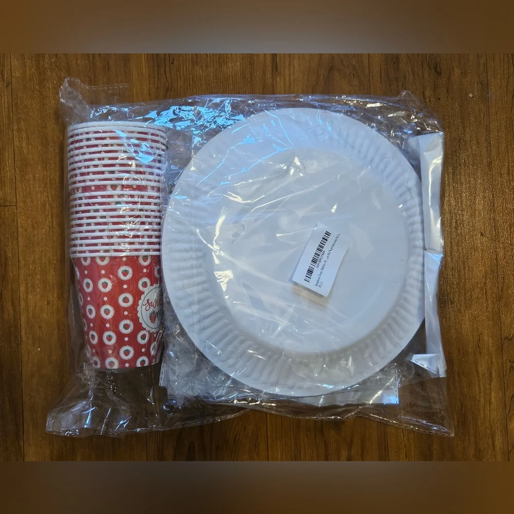 Sweet One Strawberry Party Supplies Set